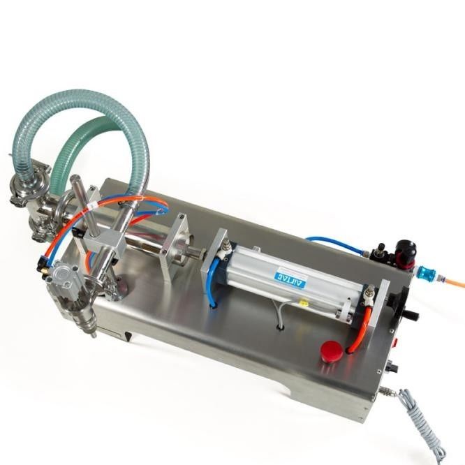 Einkopf-Pneumatische halbautomatische Füllmaschine Horizontale Flüssigkeitsfüllmaschine Kolbenfüllmaschine