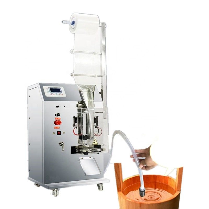 Neues Design 3 Seiten Siegel Kleine vertikale Verpackungsmaschine Automatische reine Flüssigkeit Saft Sauce Taschenverpackungsmaschine