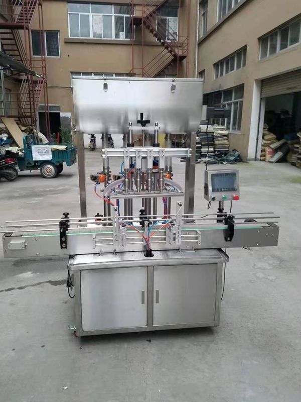 Automatische 4-köpfige Füllmaschinenanlage zur Produktion von Wein/Getränken/Saft-Soße/Flüssigkeitsabfüllungslinie