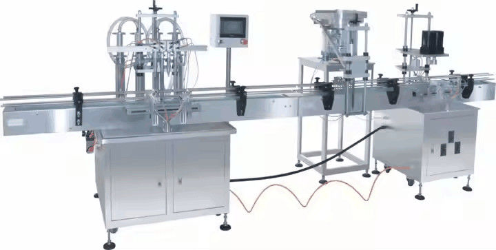 Inline 4 Düsen Flüssigkeitsfüllmaschine Automatische Überlauf Flüssigkeitsflaschenfüllmaschine für Getränkesäfte