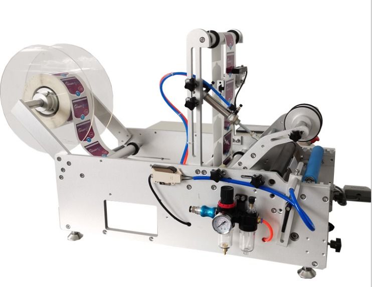 Hochwertige Doppelseitige Etikettiermaschine, Tischplatten-Etiketten-Applikator für runden Tank/Flasche mit Zählfunktion