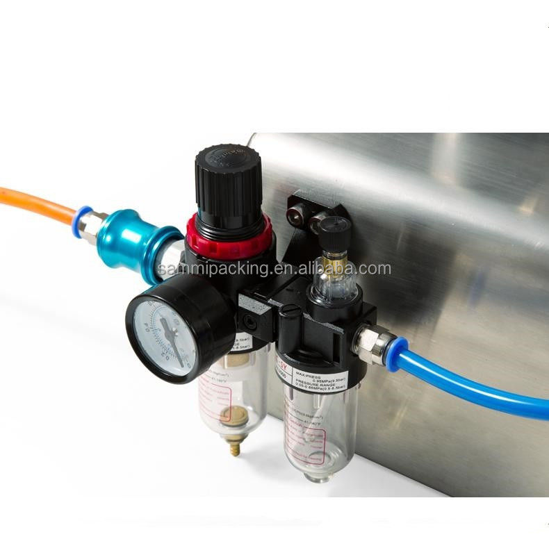 Hochwertige Kolben-Pneumatische Flüssigkeitsfüllmaschine Flüssigkeitsfüllmaschine mit großer Kapazität für Sojamilch-Saftölwassermittel