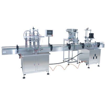 4/ 6 Köpfe Automatische Flaschenflüssigkeitsfüllmaschine Deckung und Kennzeichnung 3000 BPH Kapazität