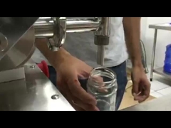 Maschine zur Verpackung mit Flüssigkeitsfüllung